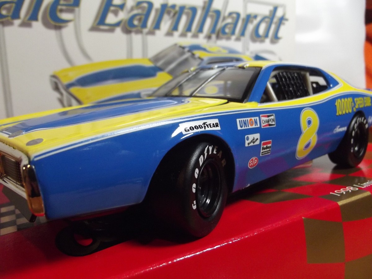 ミニカー NASCAR  #3  DALE EARNHARDT  1975 #8RPM VINTAGE NASCAR Dale Earnhardt Sr Action 1/24 1975 #8 DODGE MONEY