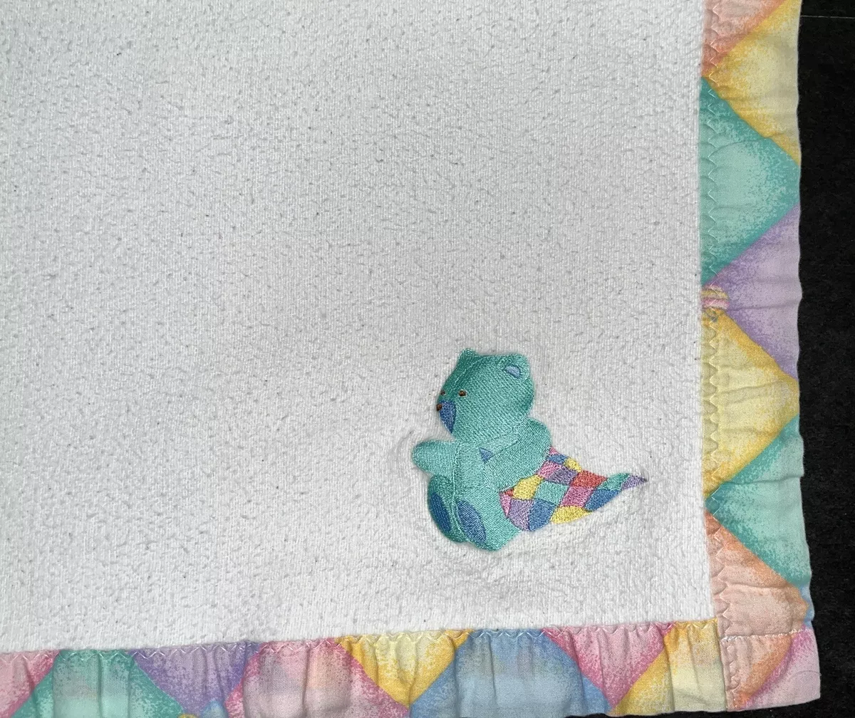 Carters 80 s Vintage Teddy Bear Baby Blanket Rainbow Color Trim 36 x 50