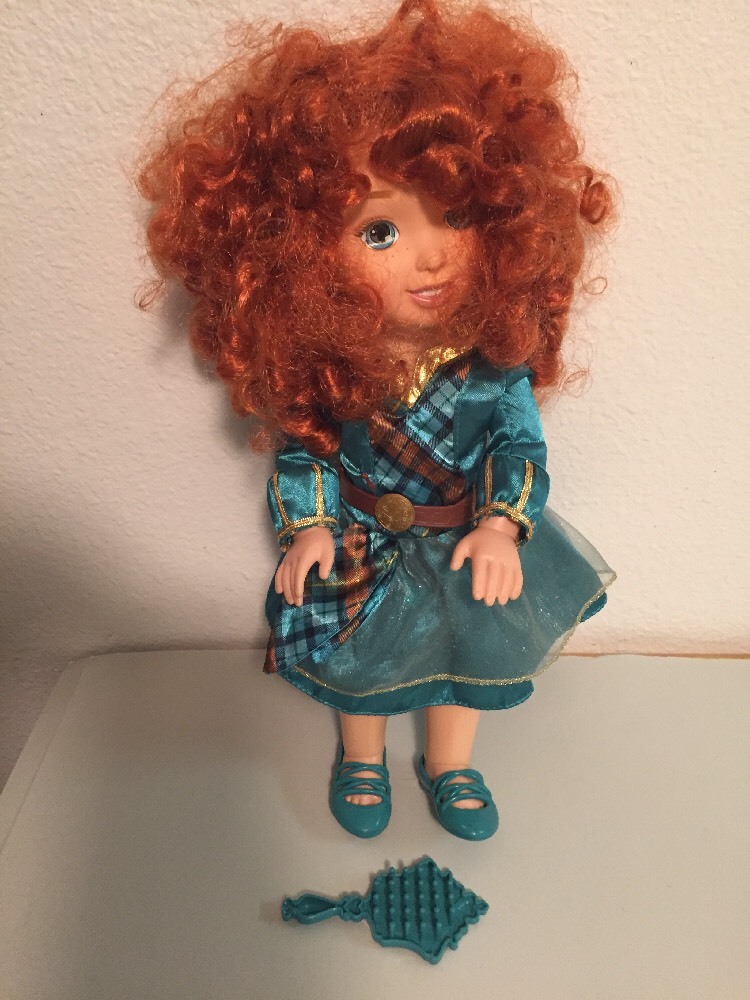 open lace back dress Disney Princess Ariel Doll Signature Cake Decoset main image 0