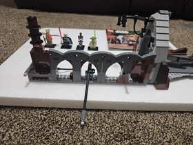 LEGO Star Wars: Duel On Geonosis (75017) 100% Complete W Instructions No Box