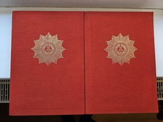 2 Verleihungskassetten der Volkspolizei der DDR für Urkunde und Orden