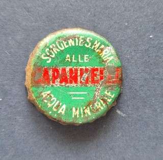 Capannelle Roma cap water mineral water bottle cap veneer water kronkorken