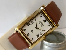 VINTAGE SEIKO SLIM QUARTZ WHITE DIAL JAPAN MEN'S WORKING DRESS WATCH