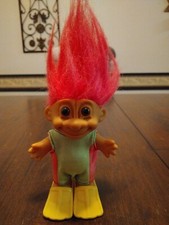 EUC Vintage Russ 5" Beach Troll Doll with Pink and Green Swimsuit Fushia Hair