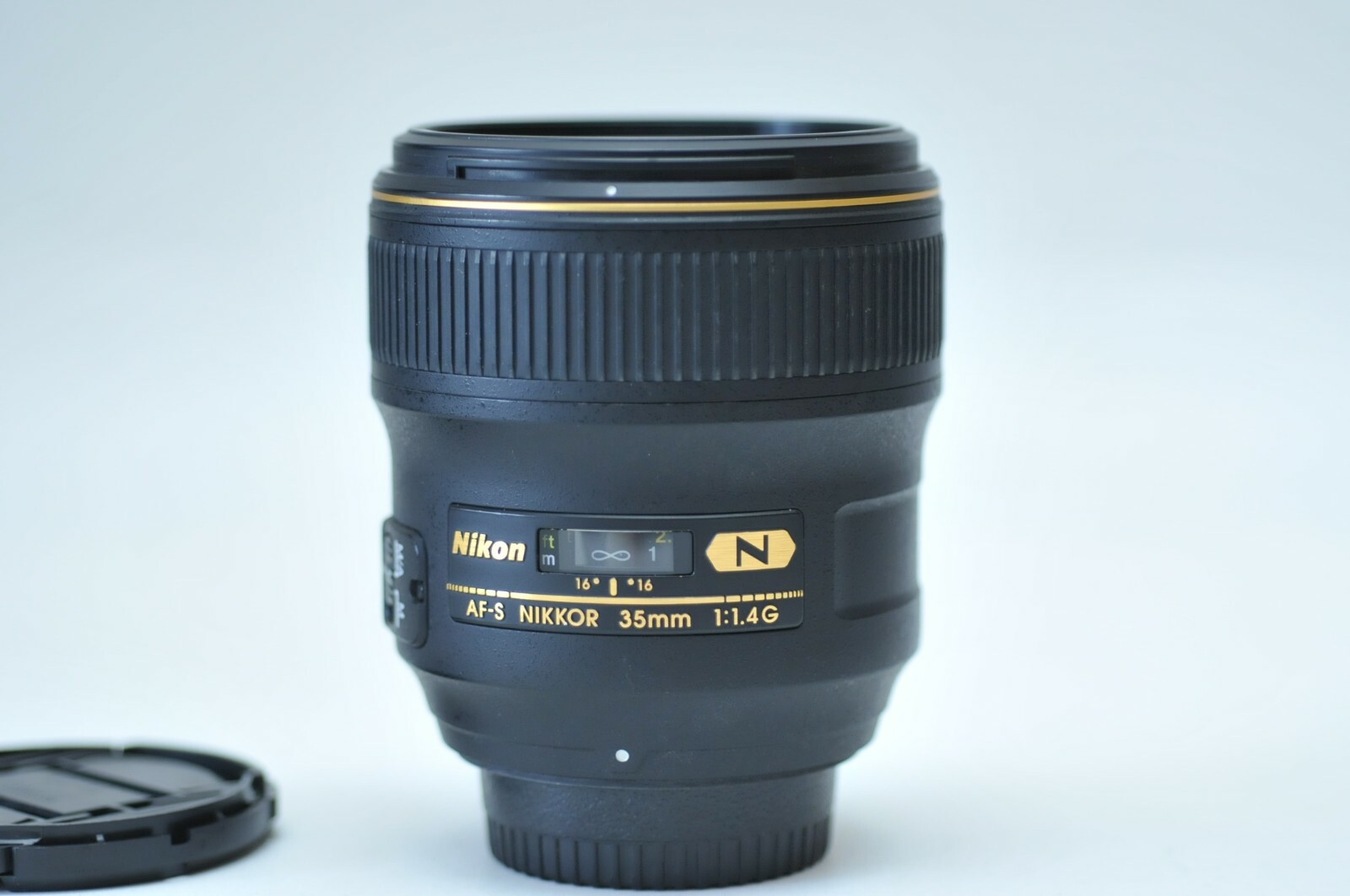 Nikon 35mm f/1.4G AF-S Lens *EX*