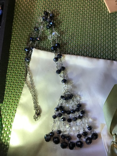 Pre-Owned Black & Crystal beads long Dangle Necklace / 7 Dangle Chains 34”