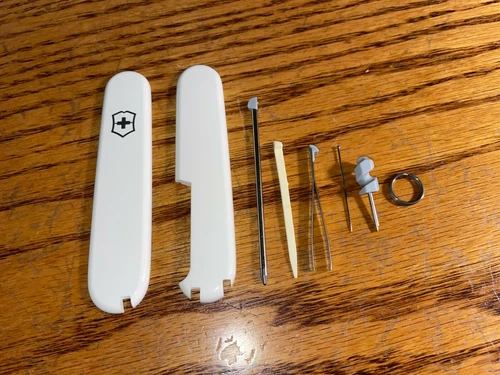 New Victorinox 91mm PLUS HANDLE / Scale 8 Piece KIT in WHITE  #10