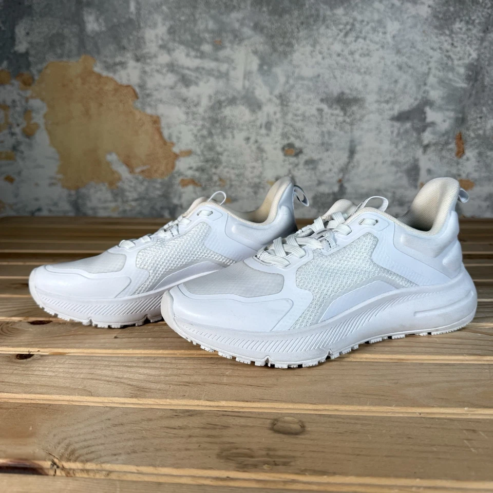 Shoes For Crews Crossing Athletic Spill Tripguard 22389 Women’s Size 6 - Image 3 of 4