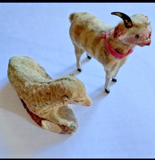 MOUTON DEVINEAU ET MOUTON LAINEUX CRECHE DE NOEL