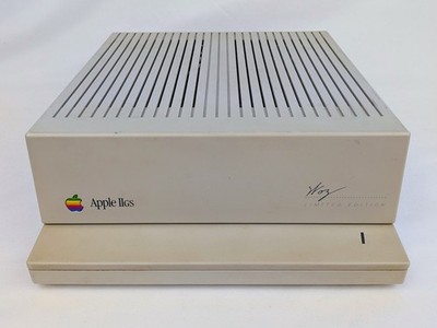 Apple IIGS A2S6000 Woz Edition Rom 01 Lot - 4MB Ram, Floppy Emu, and Accessories