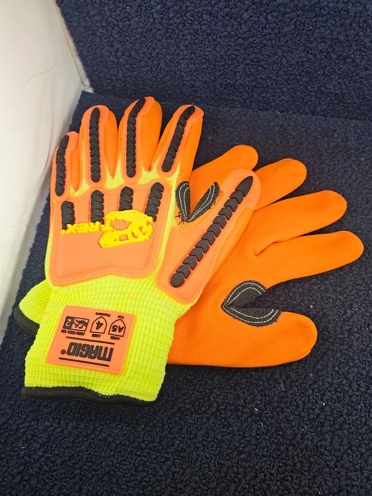 (QTY 1 Pair) MAGID TRX540W T-REX Thermal Impact Gloves X-Large - Waterproof