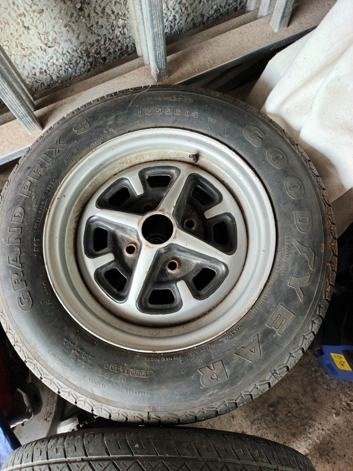 mgb wheels and tyres eBay