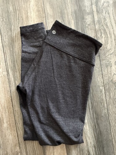 Lululemon 28” Wunder Under HR grau strukturierter Strick Größe 10 hoher Bund Damen - Bild 3 von 4
