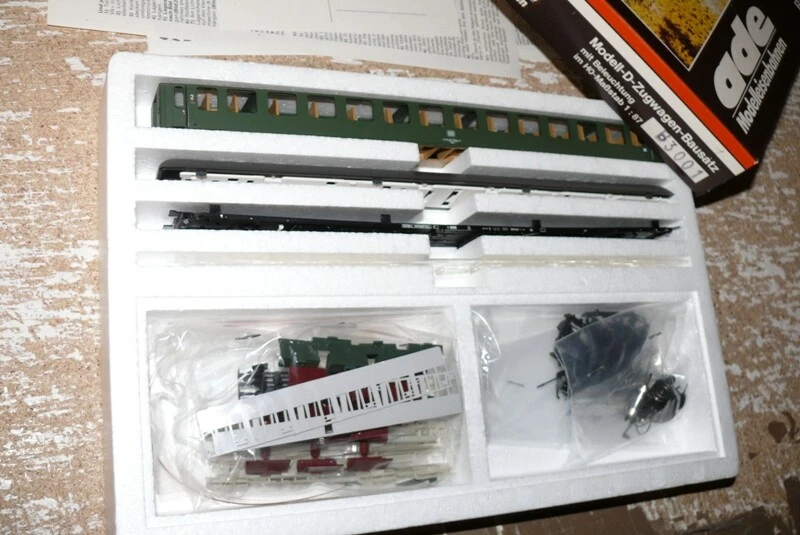 B14 Ade Bausatz B-3001 Personenwagen 2.Kl. Büm232 DB 51 80 22-70044-8