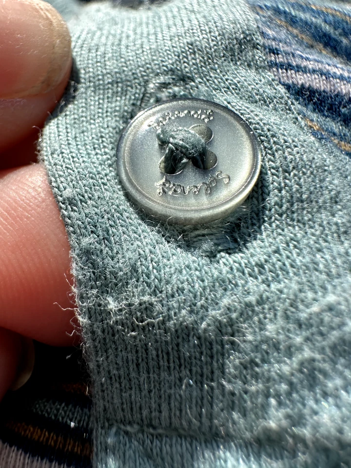 Splendid T-Shirt 7 Blue Striped 1/4 Buttons Long SleeveEveryday Logo Kids Boys Foto 4 de 4