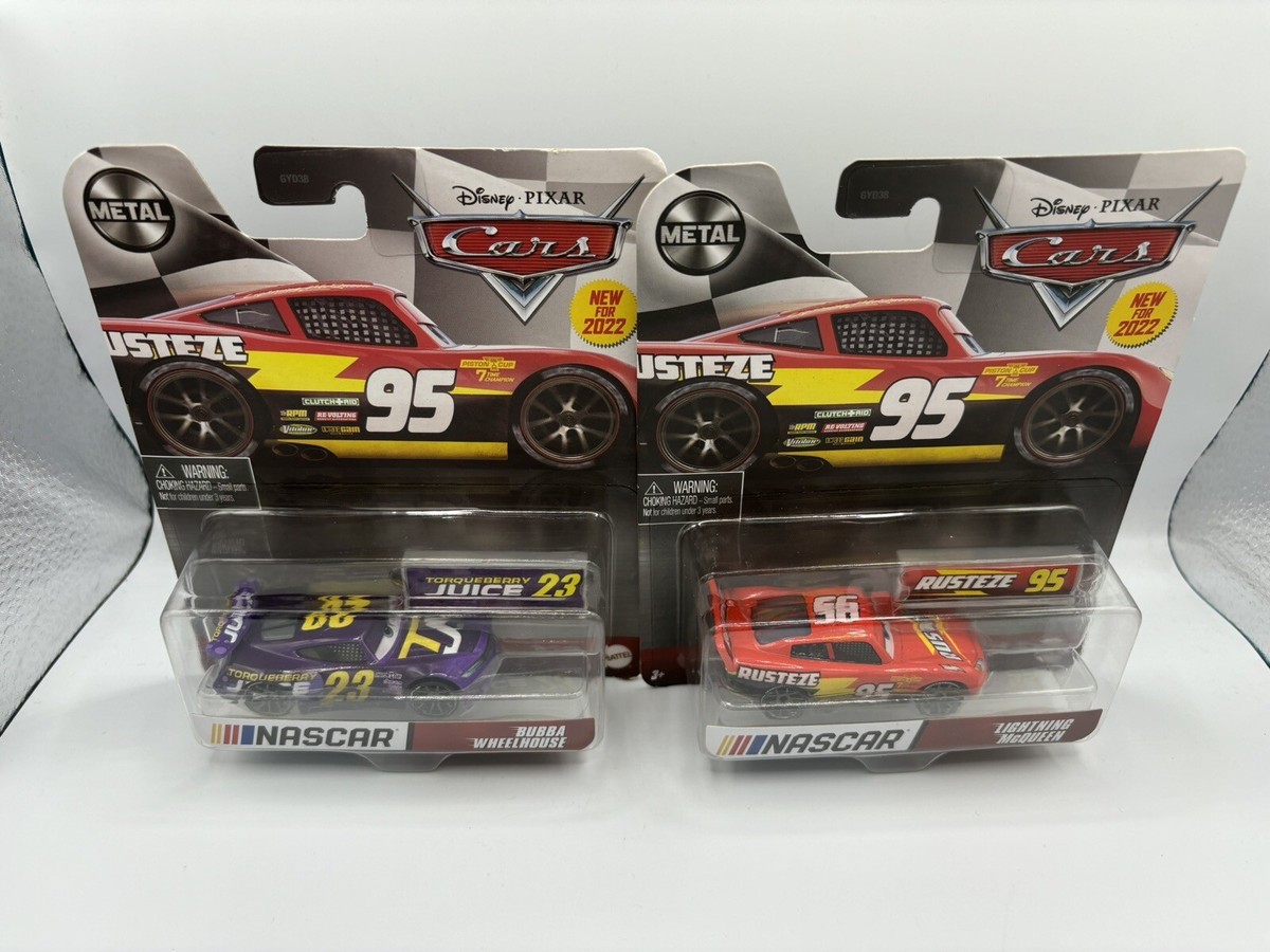 2 -DISNEY PIXAR CARS NASCAR 2022 BUBBA WHEELHOUSE