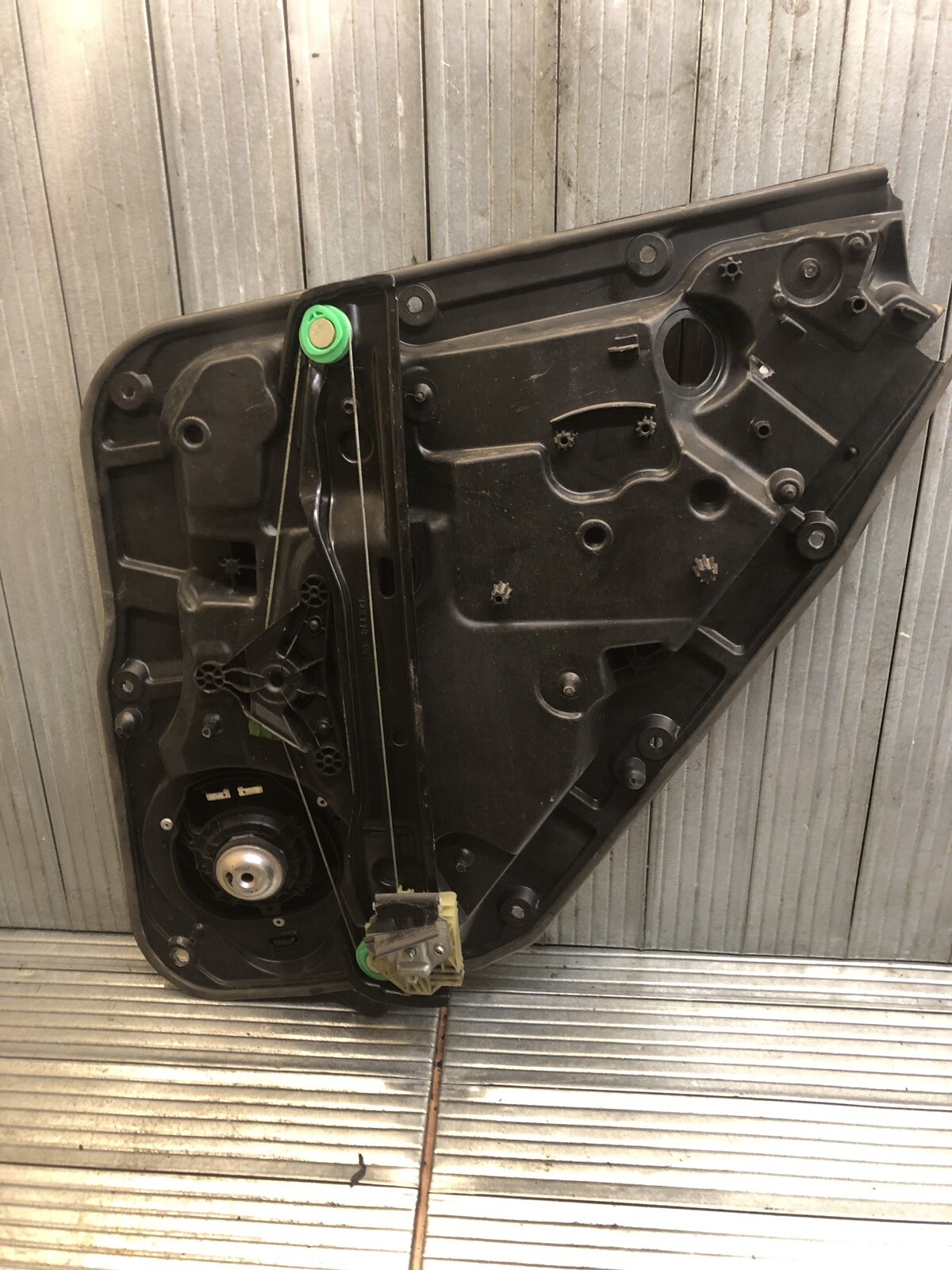 Picture 1 of 3