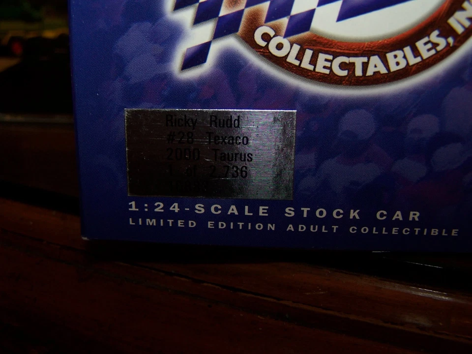 Action 1:24 Ricky Rudd Havoline #28 2000 Taurus Bank # 1 of 2736 NIB - Image 2 of 4