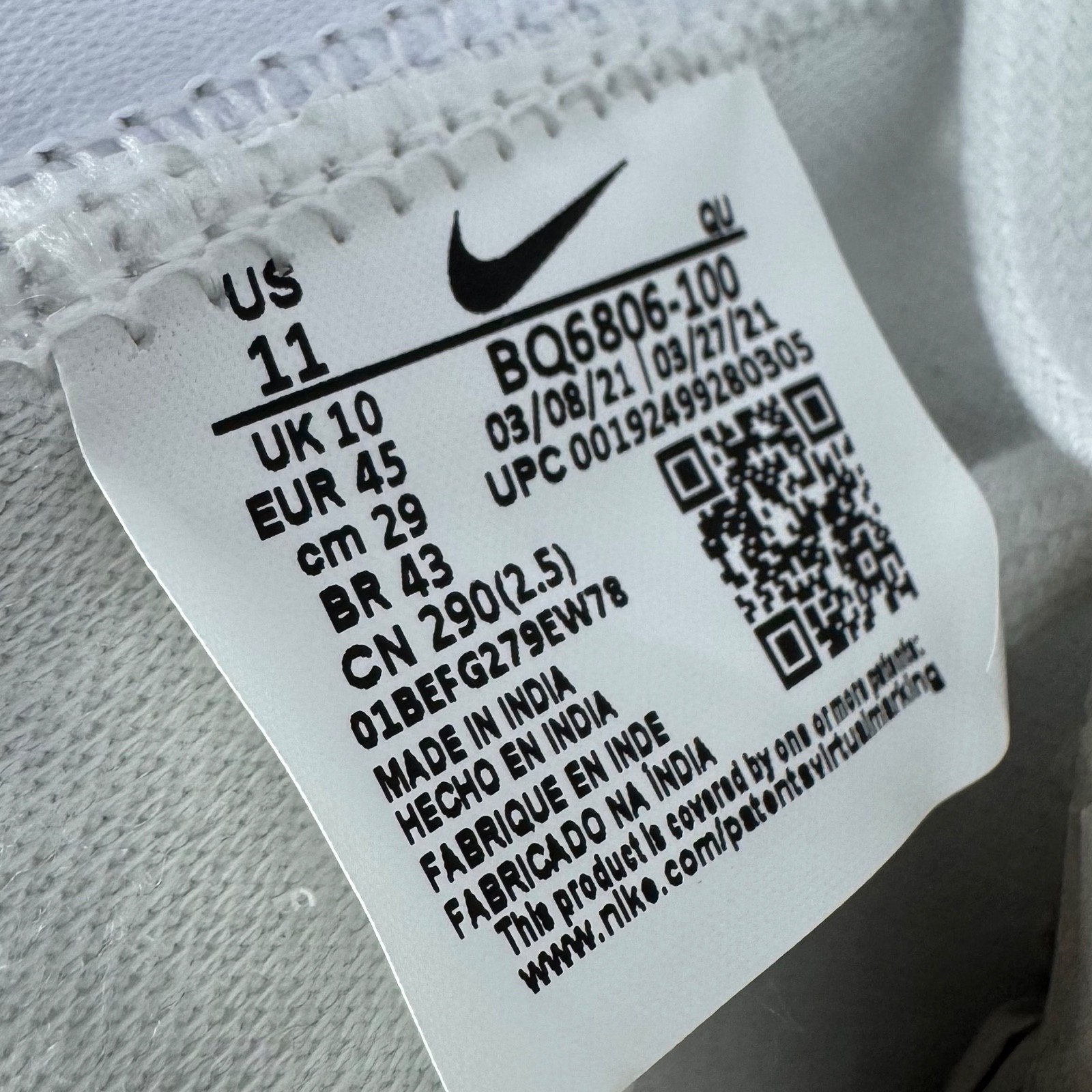 Nike Blazer Mid 77 Vintage White Black BQ6806-100 Men’s Size 9