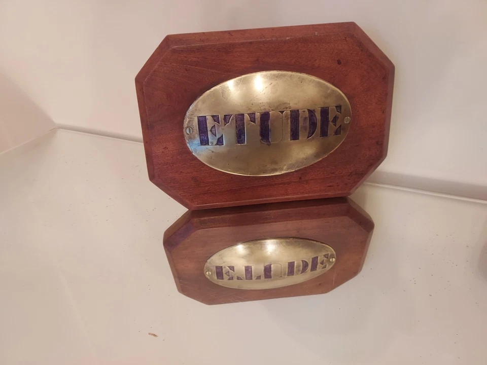 Ancienne Plaque Ovale Bombée Laiton ETUDE commissaire Priseur Notaire  - Photo 2/4