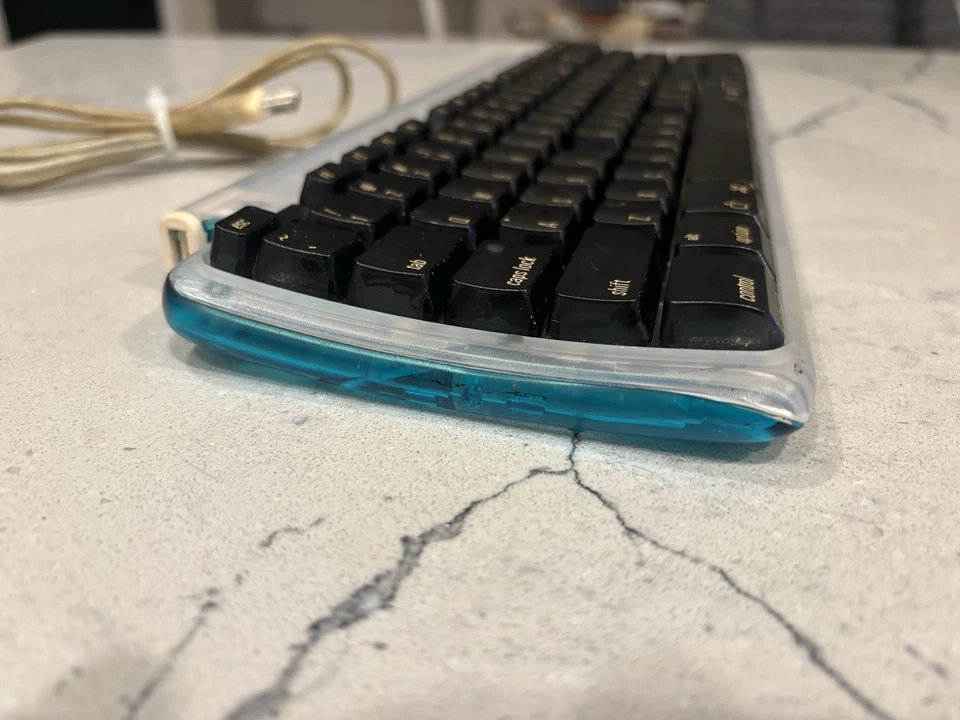 Apple Keyboard M2452 1999 USB iMac Icey Blue Futurism ~ Stuck keys ~ working - Image 4 of 4