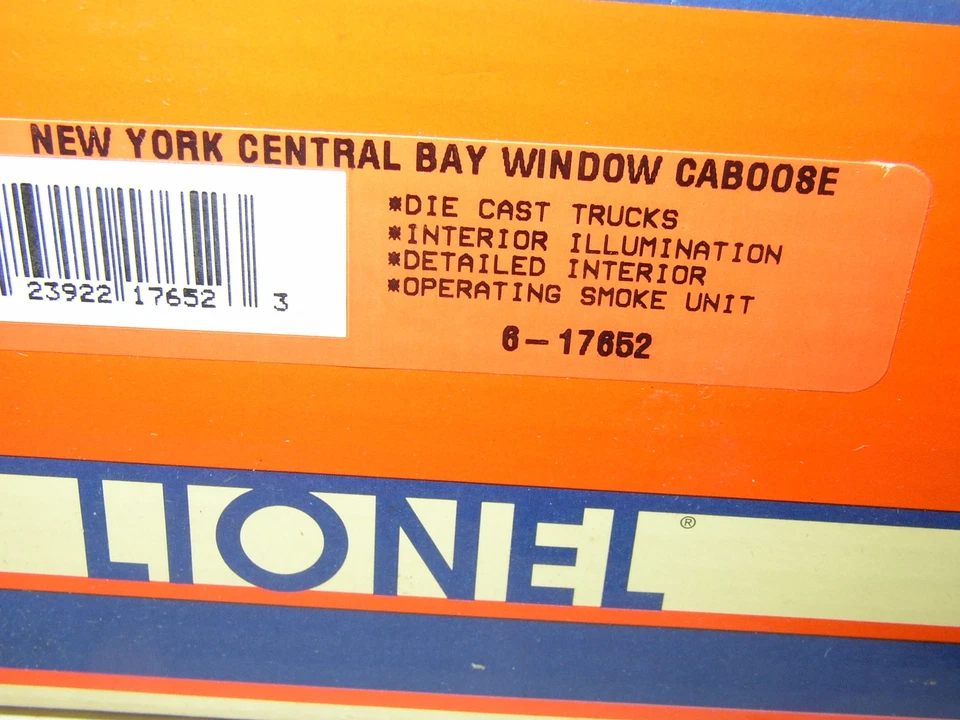 Lionel New York Central Bay Window Caboose Smoke & Light 17652 NYC 20200 NEW - Image 3 of 3