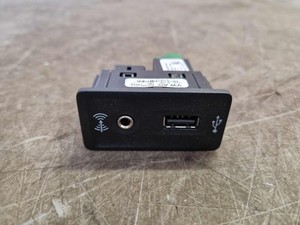 Radiobedienung VW Golf VII 7 AU USB AUX 5G0035222E 336408