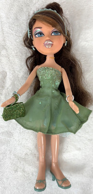 Bratz Formal Funk Dana Doll Original Dress/ Shoes and accessories seen on doll