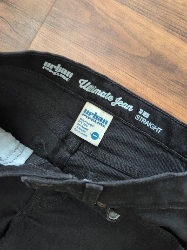 Джинсы для мальчиков Urban Pipeline размер 12 прямые черные регулируемая талия отличное состояние - Изображение 2 из 4
