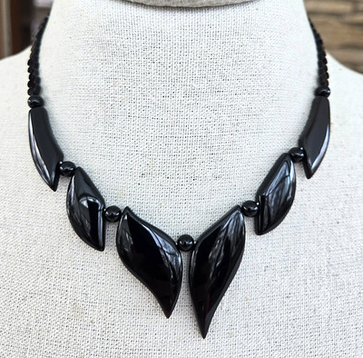 Vintage Black Onyx Leaf & Glass Bead Graduated Choker Necklace 17-3/8''
