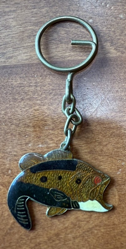 Large Mouth Bass Hard Enamel Key Chain Excellent Condition.