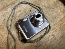 Fujifilm Finepix V10 5.1MP CCD Digital Camera Games Rare Tested Works READ