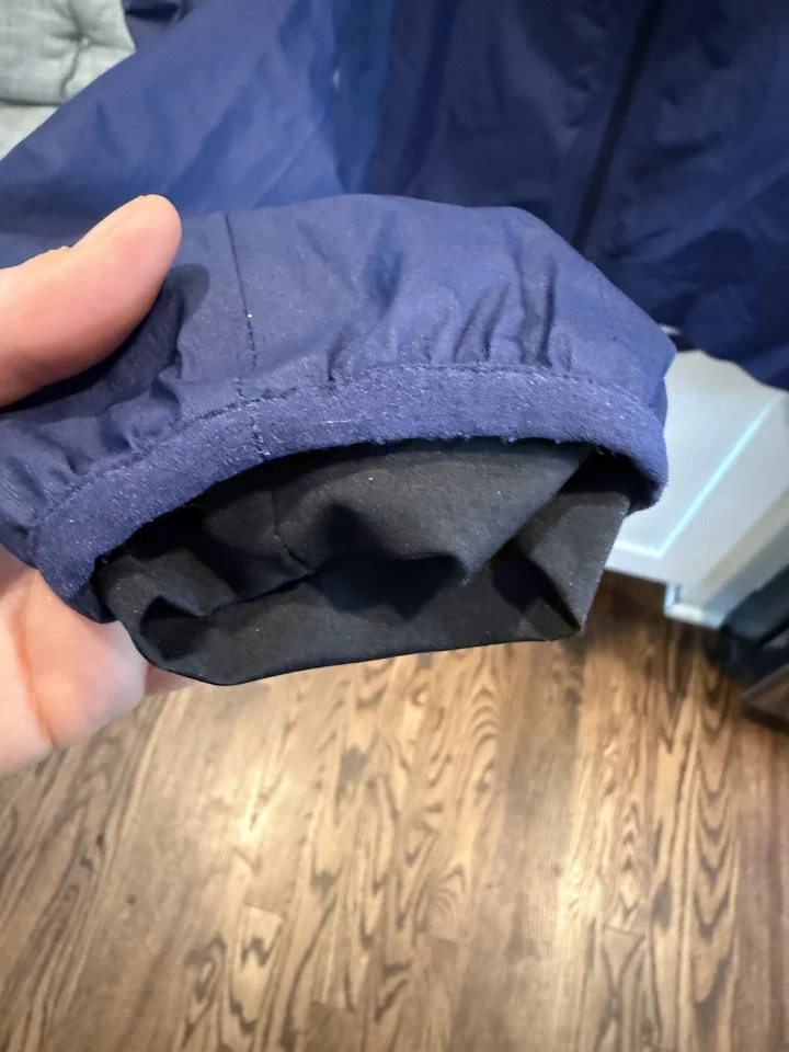 Abrigo de ciclismo de lluvia Rapha ligero azul marino para mujer en grande excelente estado Foto 2 de 4