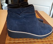 Clarks Blue Suede Ankle Boots Sharon Salon Wedge Side-Zip Women's US Size 9