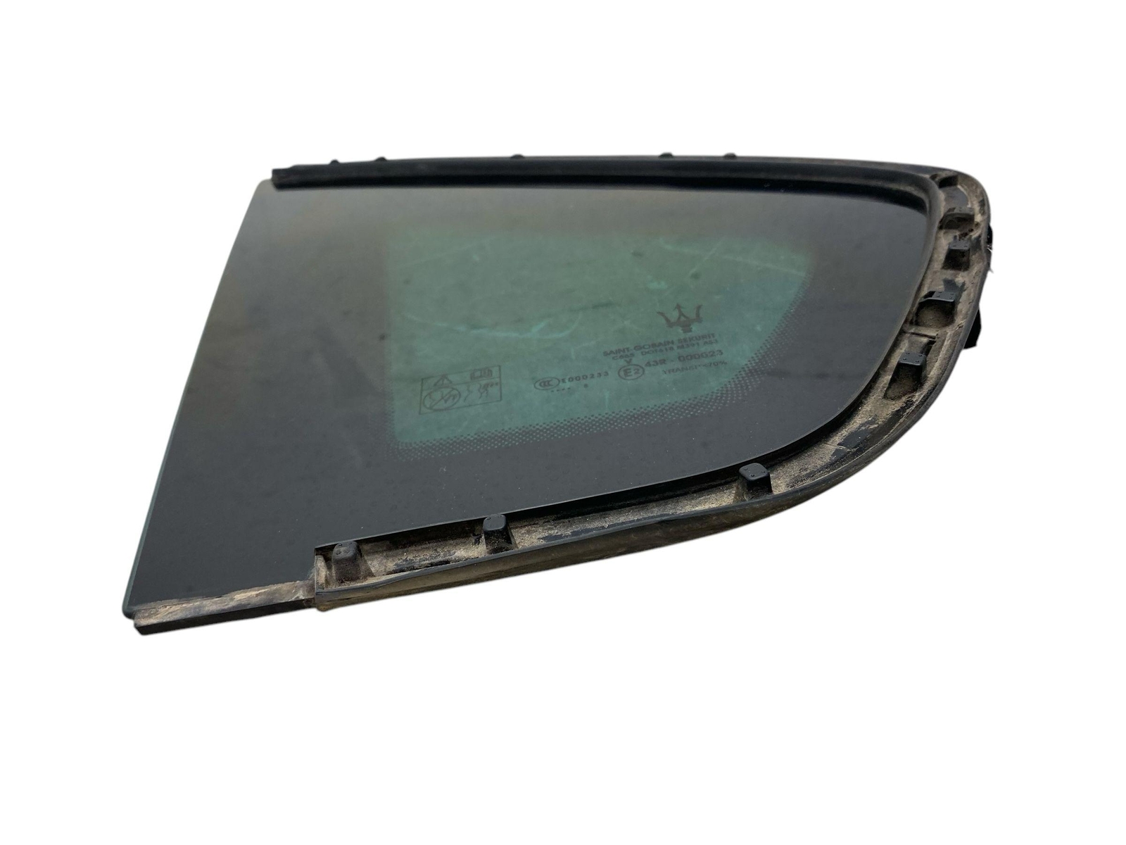 2017-2022 MASERATI LEVANTE REAR LEFT QUARTER PANEL GLASS WINDOW 670101056 OEM