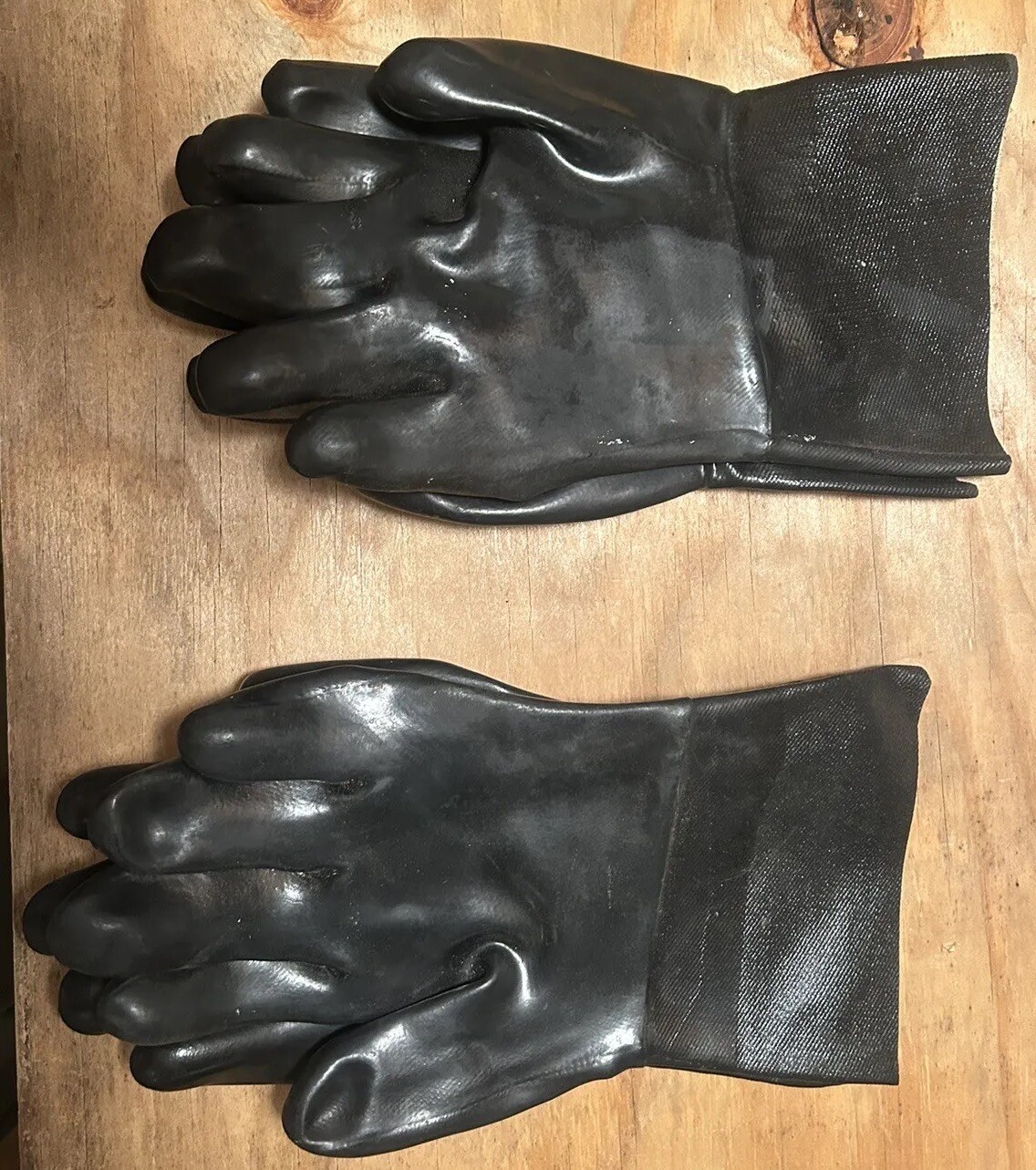 2 Pair of Ansell Edmont Neox Gloves 9-912  9-922 Made in USA (Never Used)