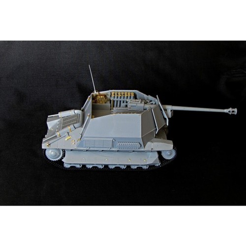 Vmodels 35075 - 1/35 Marder I on FCM base 35075, photo-etched board - Picture 2 of 12