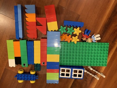 Lego DUPLO 5507 102pc Set with Plastic 