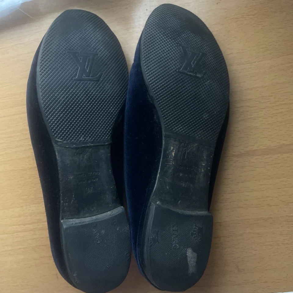 Mocasines Giuseppe Zanotti suela LV 37 planos de terciopelo  Foto 4 de 4