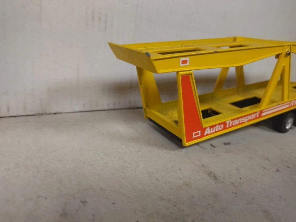 REMOLQUE/TRAILER R1640 CAR TRANSPORTER /apx 1:64 MAISTO NO BOX - Imagen 3 de 4