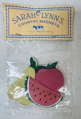 Vintage Sarah Lynn s Country Store FRUIT Magnet SEALED NEW #36