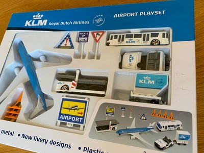 klm airport playset