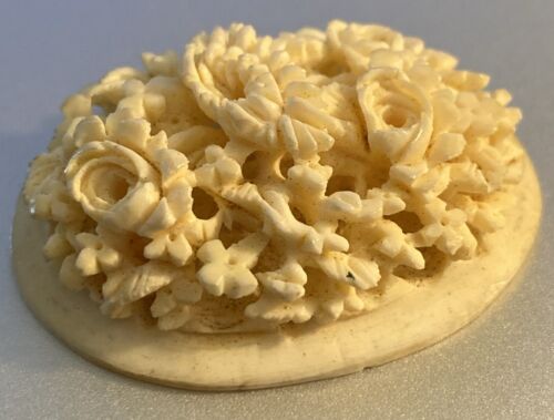 Antique Carved Flower Floral Cameo - Japanese Signed - Picture 2 of 13