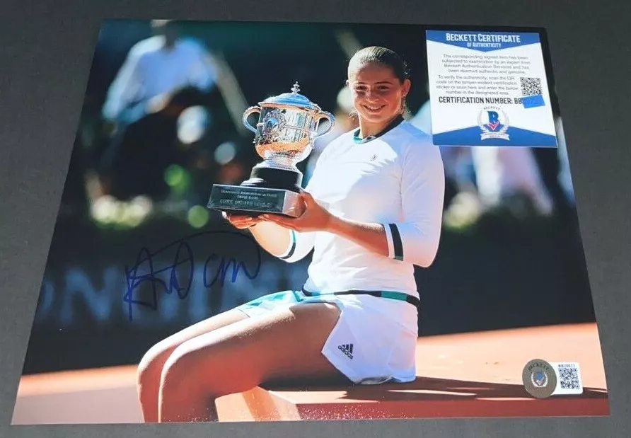 JELENA OSTAPENKO SIGNED 8X10 PHOTO WIMBLEDON US OPEN FRENCH