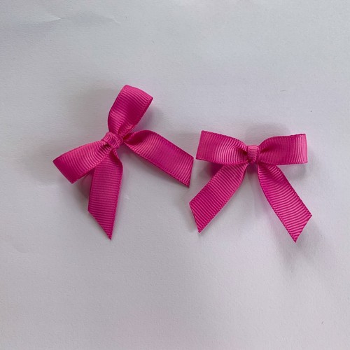 Hot Pink Hand Tied 20 Bow Pack 13mm solid Grosgrain Ribbon Crafting Card Making - Picture 3 of 8