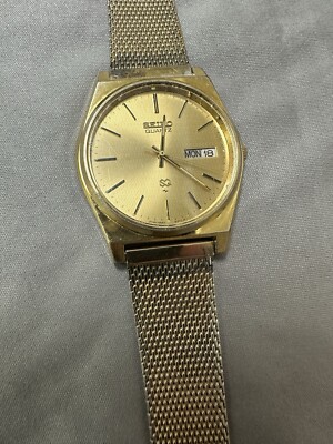 Vintage Seiko SQ Quartz Gold Day Date Men's Watch James Bond Vintage Seiko SQ Quartz Gold Day Date Men's Watch James Bond