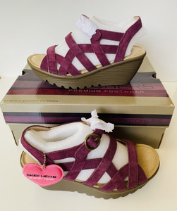 skechers parallel lovely bird