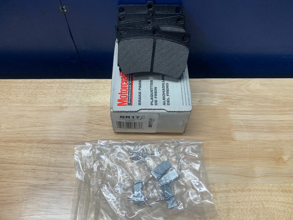 BR17B MOTORCRAFT NEW FRONT PADS  FITS FORD ESCORT OR MERC TRACER 1991-93 ASPIRE  - Image 2 of 2