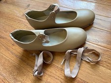 Capezio Shuffle Tap Shoes - Size 5 - Great Condition, Worn 2 Classes - 356C CAR