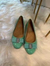 *100% AUTHENTIC NEW* Salvatore Ferragamo Varina bow ballet flats/Turquoise/7D
